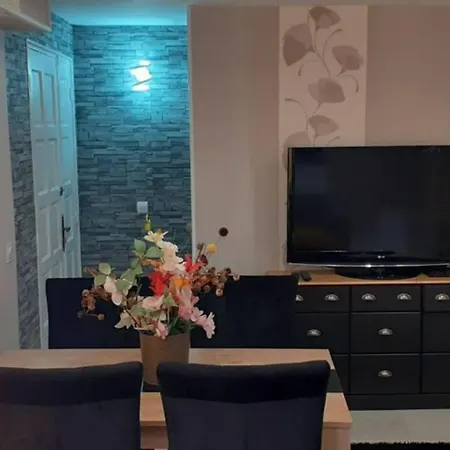 Charmante Petite Maison Apartamento *